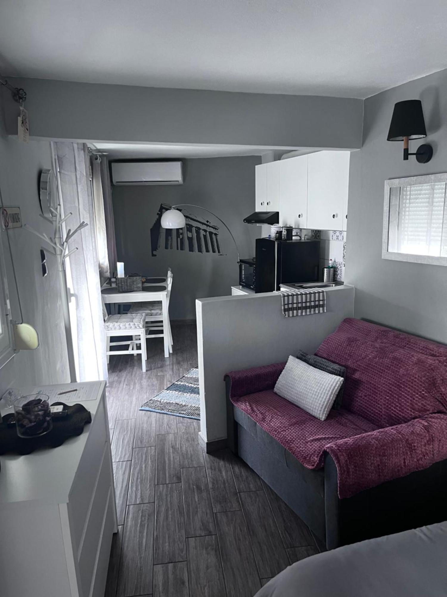 Cozy Studio Apartment In The Heart Of אתונה מראה חיצוני תמונה